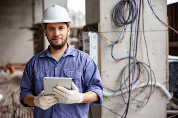 Best Affordable Electrician  in Fort Madison, IA